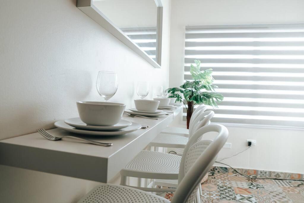 Comfy & Bright Apt @ Calle Loiza - Walk To Beach / Calle Loiza Abajo -N Daire San Juan Dış mekan fotoğraf